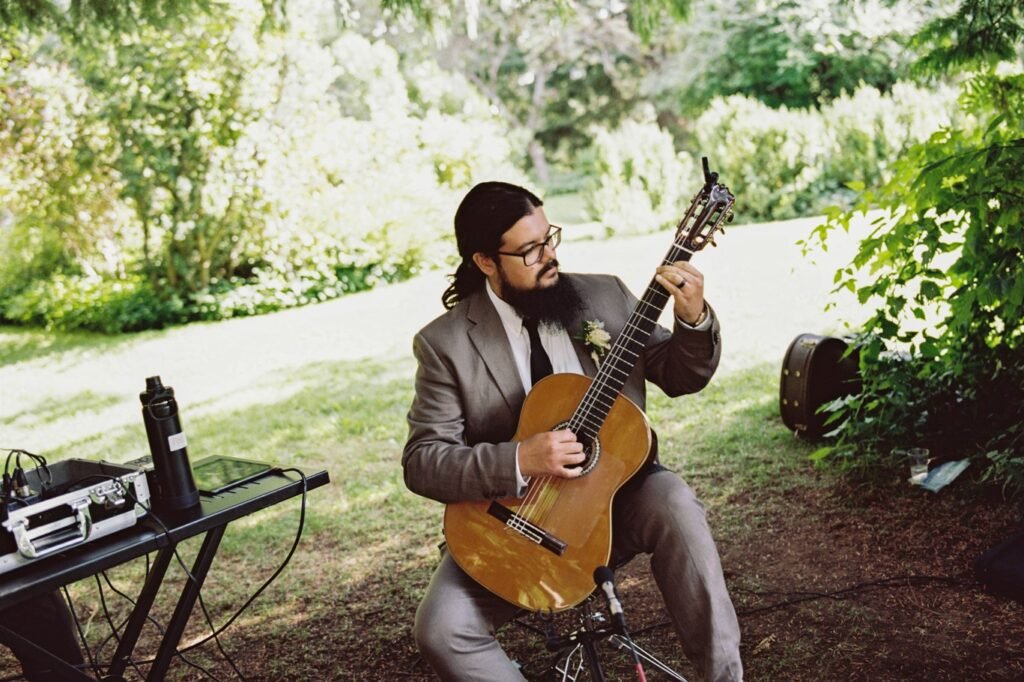 Brogan Woodburn performing wedding guitar in Oregon